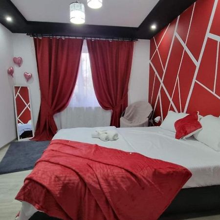 Studio Vale Apartment Hunedoara Ngoại thất bức ảnh