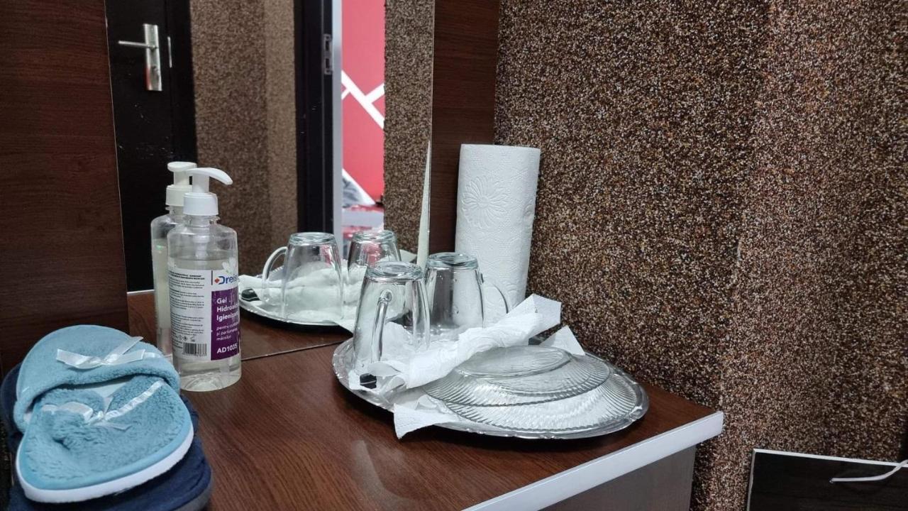 Studio Vale Apartment Hunedoara Ngoại thất bức ảnh