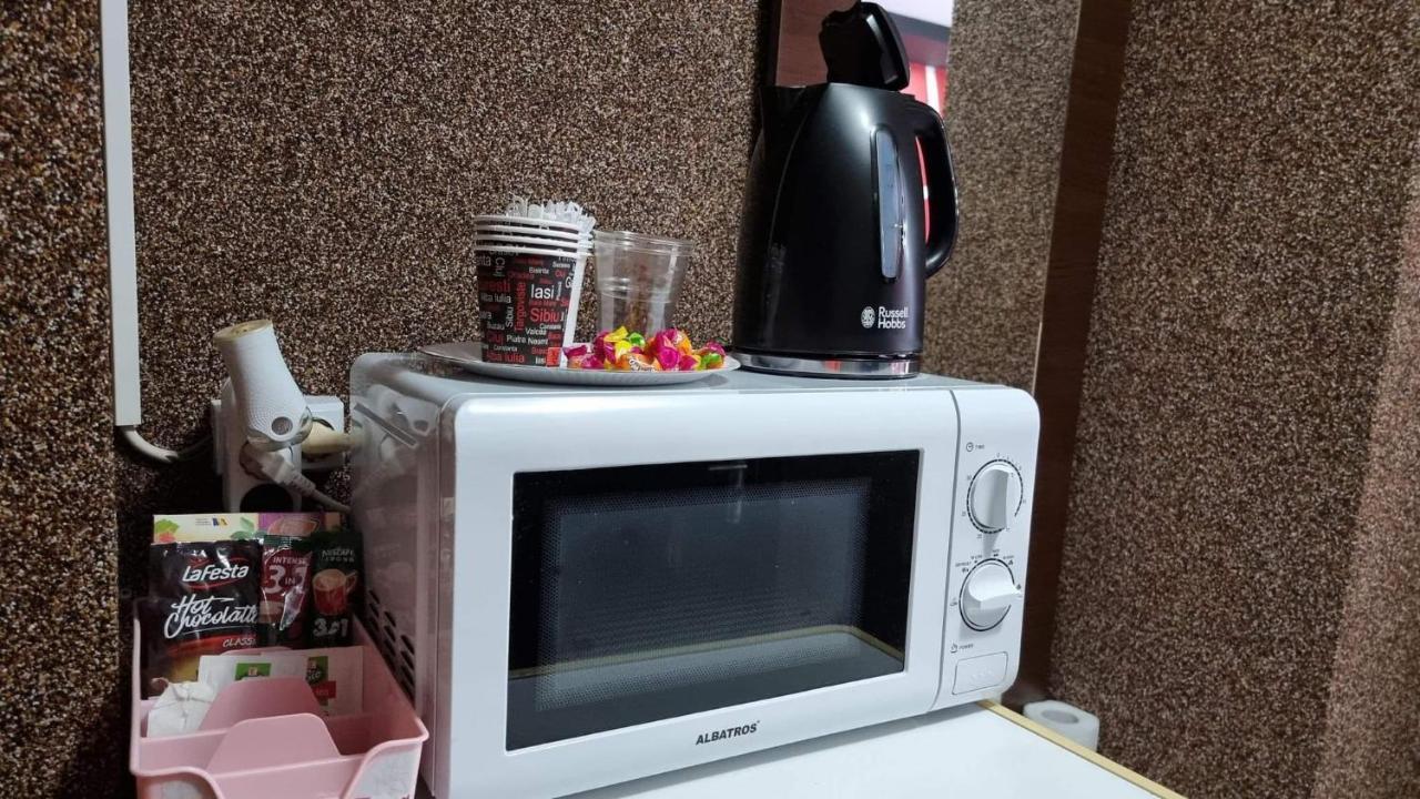 Studio Vale Apartment Hunedoara Ngoại thất bức ảnh